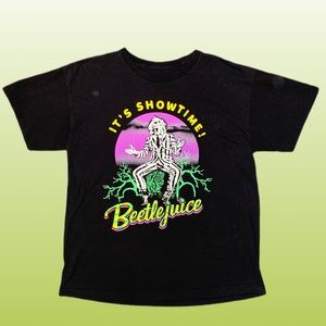 Beetle juice “It’s Showtime” Halloween Tee